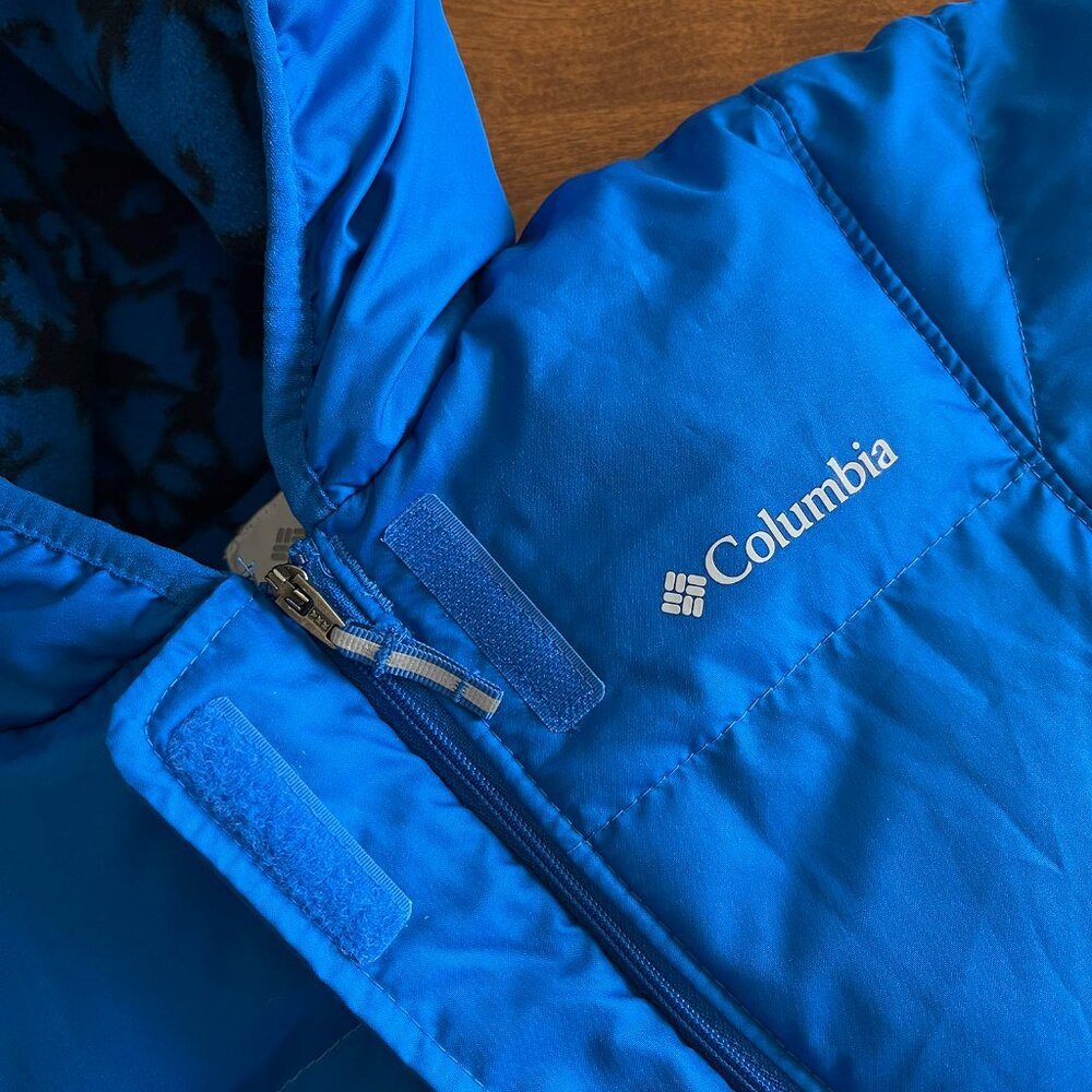 Columbia royal blue down snowsuit 12-18m - Picture 4 of 11
